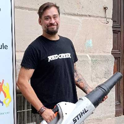 Klösterleschule Schwäbisch Gmünd: Wir. Portrait des Hausmeisters Herr Meyer